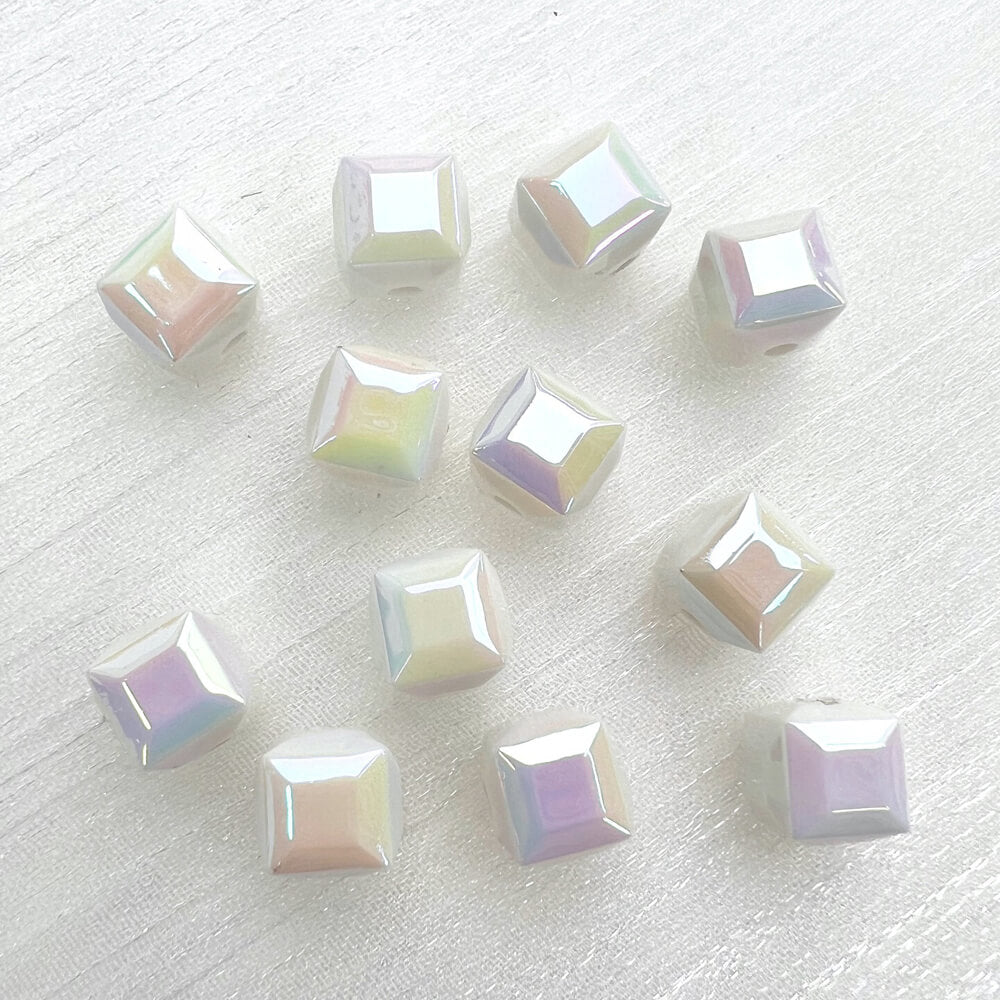 UV Shiny Square Acrylic Cube Beads For Bracelets Ornament 10 Pieces
